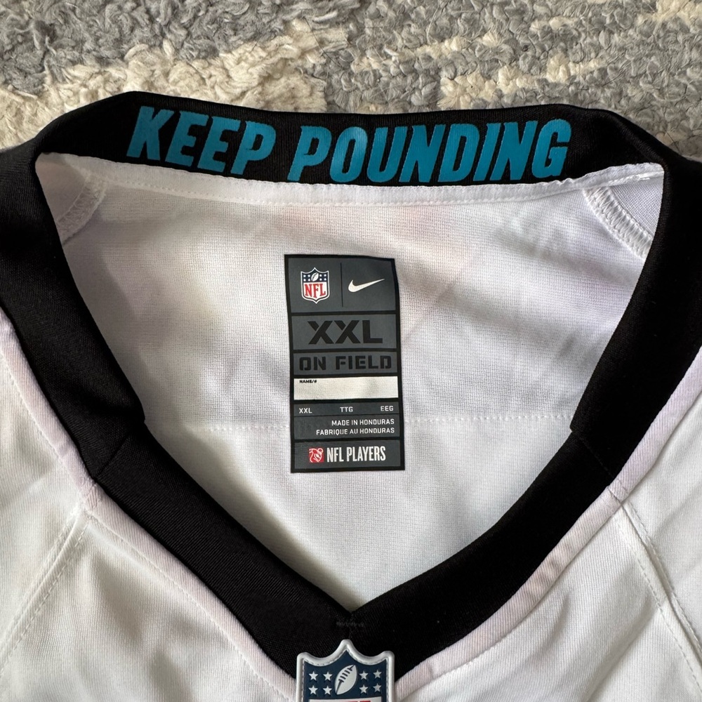 Nike Men's Panthers White and Blue Carolina NFL TEAM Jersey - Picture 2 of 3